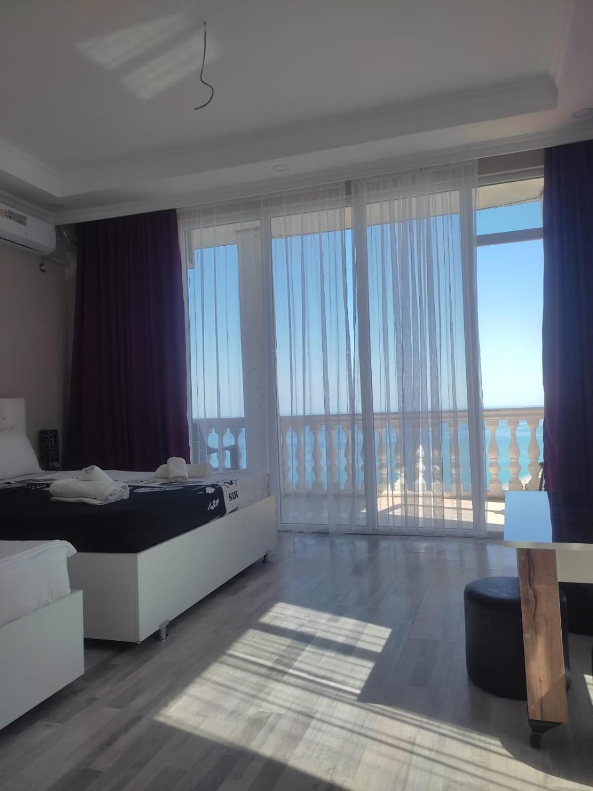 Geno Guest House Kvariati Rom bilde